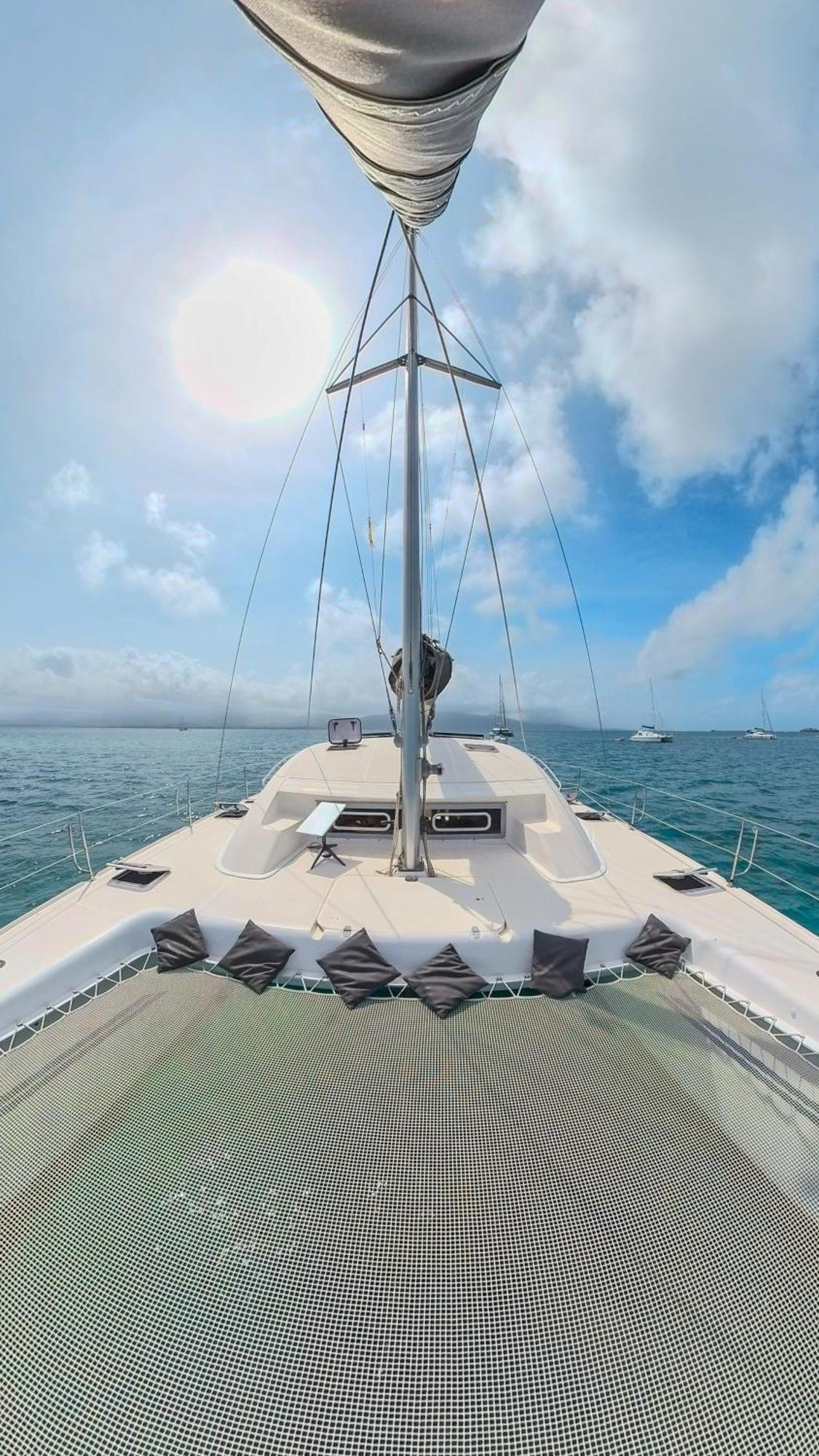 Enjoy Sailing Experience *